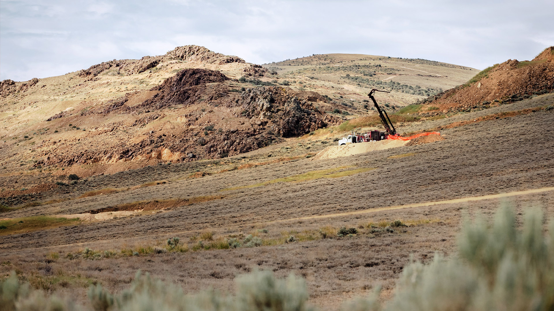 Orla Mining Announces Results of the Updated Feasibility Study and Approves Start of Construction Spending for the South Railroad Project